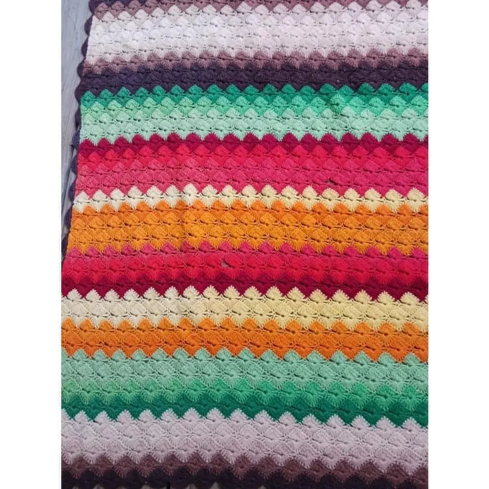 Handmade Knit Granny Stripe Afghan Blanket Red 58x44